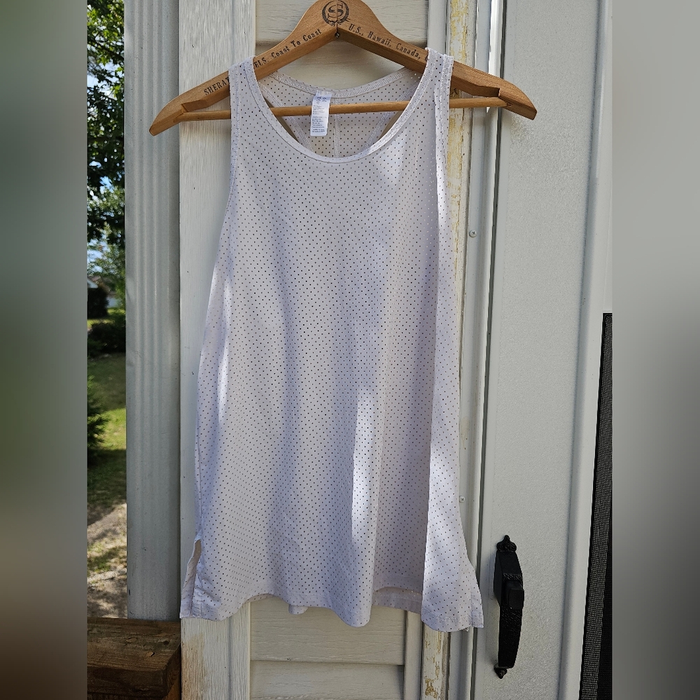 SPANX Women Small Perforated White Shapewear Racerback Tank Top Shirt Gym Gear